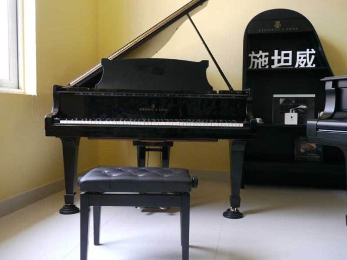 河南郑州施坦威三角钢琴型号价格